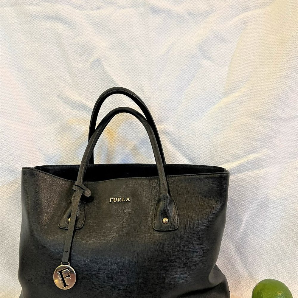 Classic Black Furla Shoulder Bag